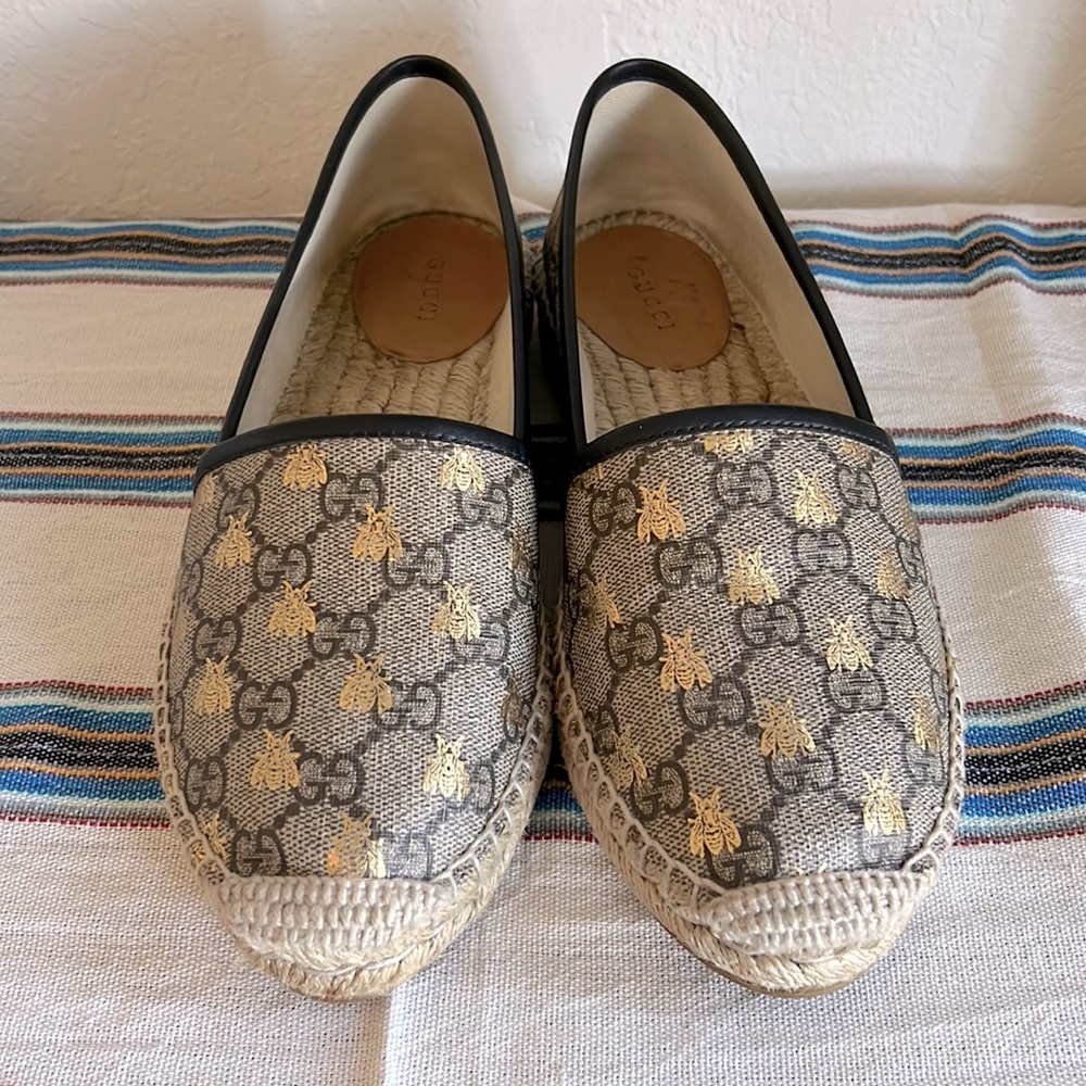 Gucci Espadrilles With Bees